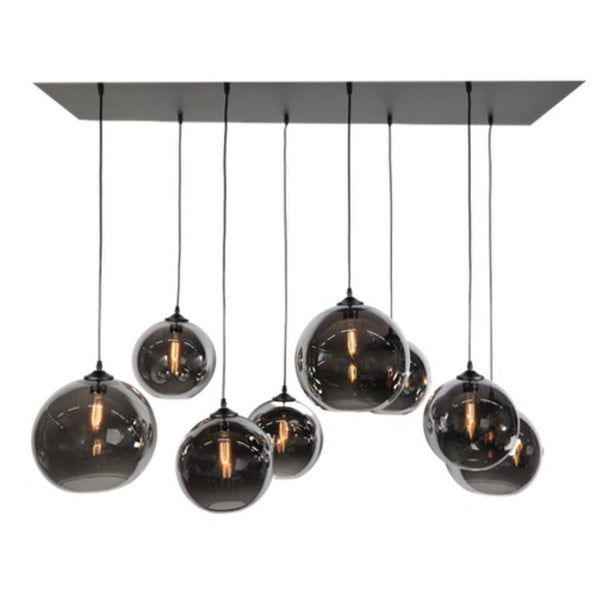 Hanglamp voor boven de eettafel met bollen van smoke glas 