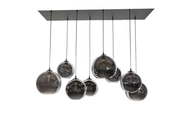 Hanglamp voor boven de eettafel met bollen van smoke glas